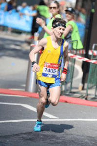 Rob McTaggart digs in at the London Marathon