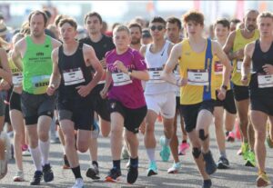 Hugo jostles for position in the Run Bournemouth Supersonic 5k