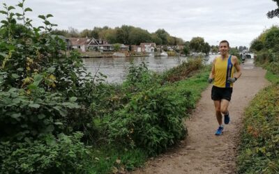 Stu Nicholas gets round quickly in Squid Circle Run