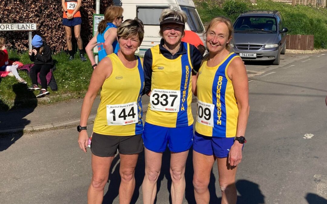 Louise, Debbie and Heather at the Marnhull 12k