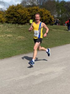 Stu Glenister in the National Road Relays