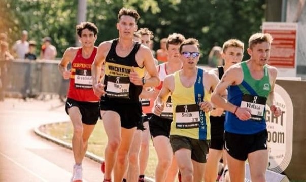 Harry Smith soars to stardom at Night of the 10,000m PB’s