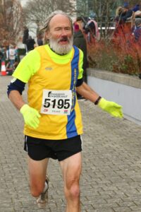Geoff Newton making his mark in the Farnborough Winter Half Marathon