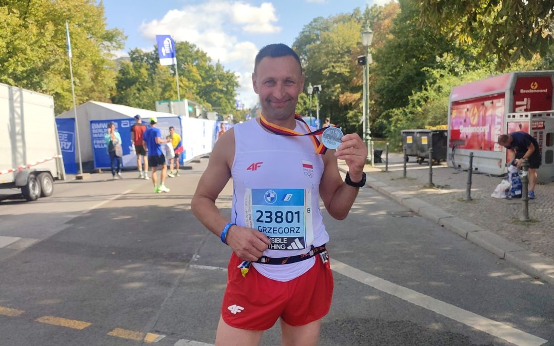 Grzegorz defies injury to bosh Berlin Marathon in three hours