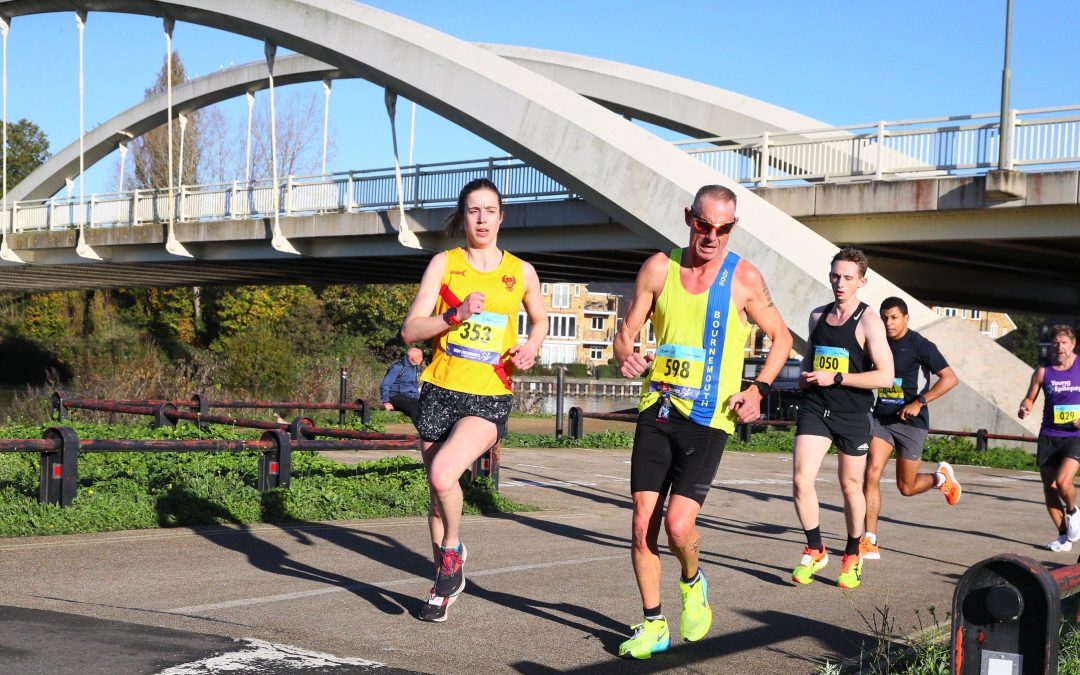 Contingency plan sees Simon Hearn run River Thames Half Marathon