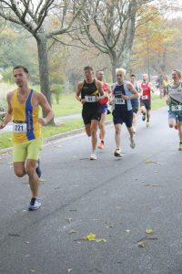 Nicolay Rusnachenko in the Round the Lakes 10k