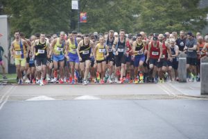 The start of the Round the Lakes 10k