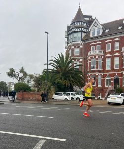 Rich Brawn giving his all at the Great South Run