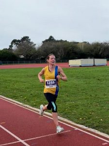Helen Beddoe finishing the Boscombe 10k