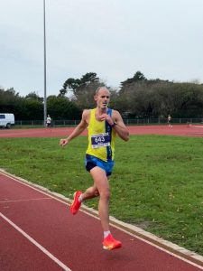 Rich Brawn finishing the Boscombe 10k