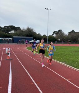 Sophie Read and Max Yao on the finishing straight of the Boscombe 10k