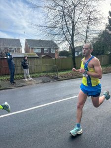 Rich Brawn racing in the Wokingham Half Marathon