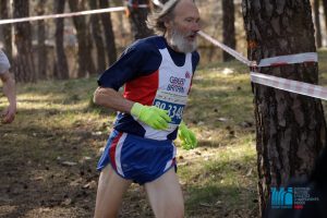 Geoff Newton in the Cross Country race at the European Masters Championships