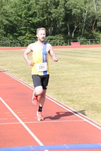 Matt Brown finishing the May 5