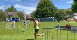 Jason Christian coming in to complete the Giants Head Half Marathon