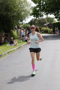 Kate Bowers in the Coombe Keynes 10k