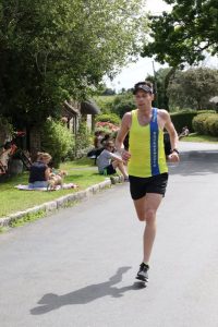 Stu Nicholas in action at the Coombe Keynes 10k