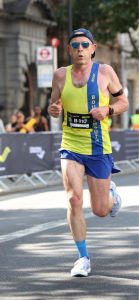 Barry Dolman in action at the London 10k
