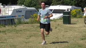 Joe Bartlett on his way to winning the Beat the Boat 10k