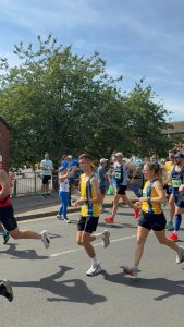 Jack Barwick and Katie Gunn starting the Stur Half