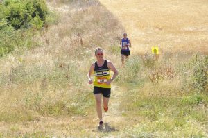 Stu Glenister heading through the field in the Apple Plod 10k.ish