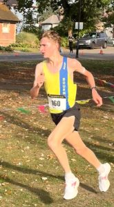 Alex Knauf in the Round the Lakes 10k