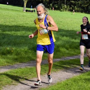 Geoff Newton competing in the England Masters Cross Country Championships