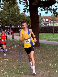 Jack Barwick in the Round the Lakes 10k