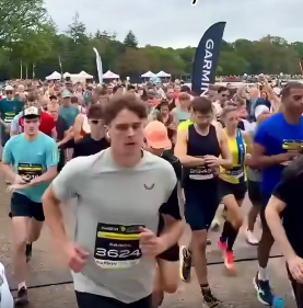 Kate Bowers starting the New Forest Half Marathon